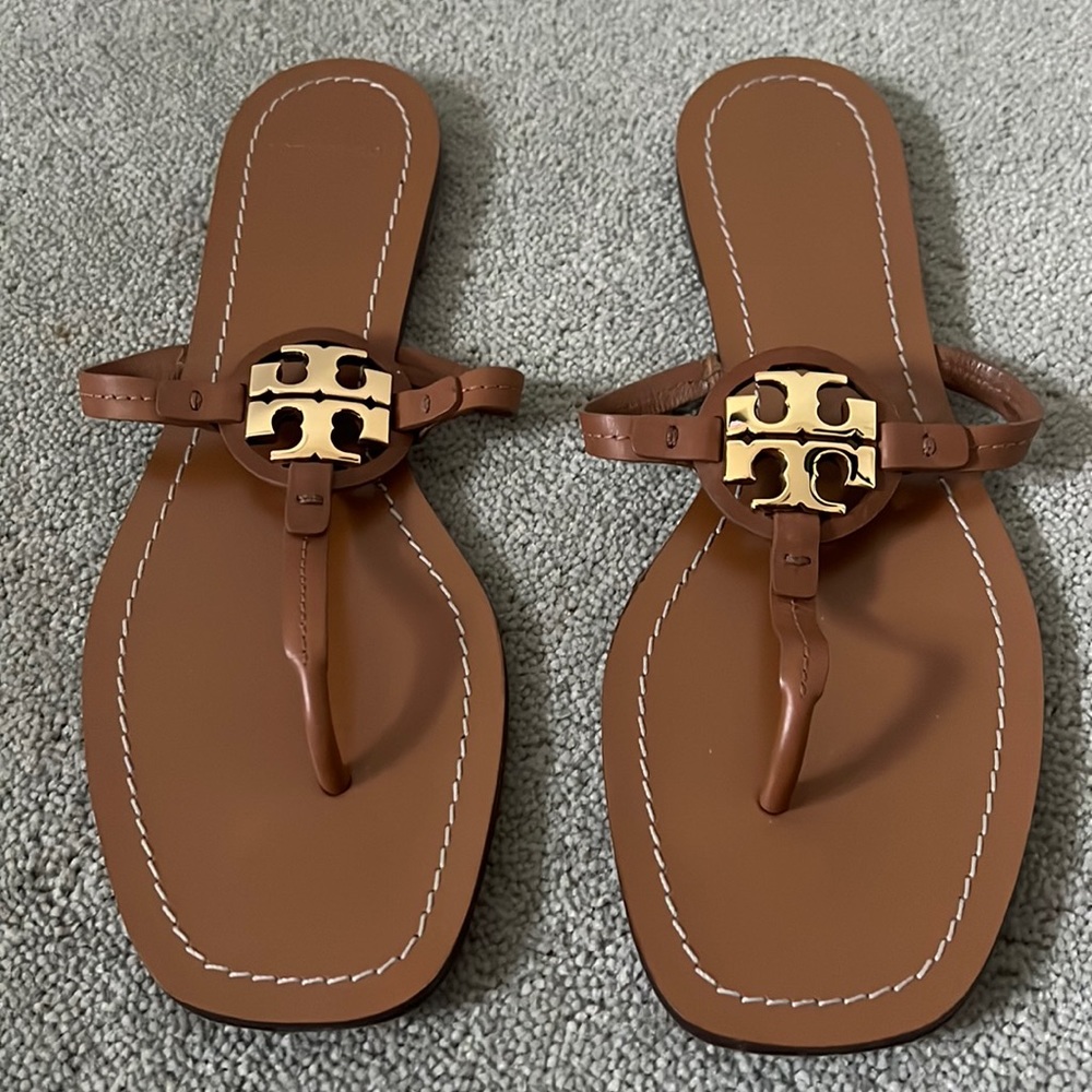 Tory Burch Sandals 🔥